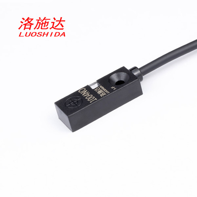 Velocidad inductiva rectangular plástica del interruptor Q10 del sensor de proximidad con el tipo de cable