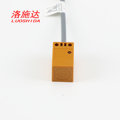 Sensor de proximidad inductivo plástico