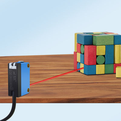 Interruptor fotoeléctrico NPN PNP 30-100mm IP65 DC10-30V 4 hilos BGLL61NS Sensores ópticos fotoeléctricos láser para máquinas NCN